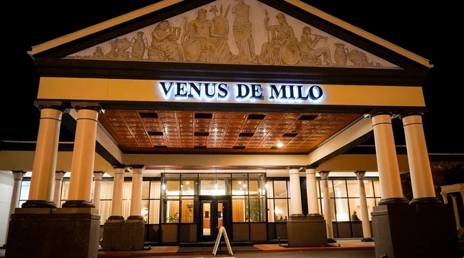 Venus de Milo, the venue chosen for prom this year 